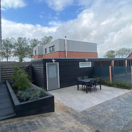 Bed & Breakfast Bed & Koffie, Op De Spinbaan Den Burg