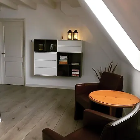 Bed & Koffie, Op De Spinbaan Bed & Breakfast Den Burg