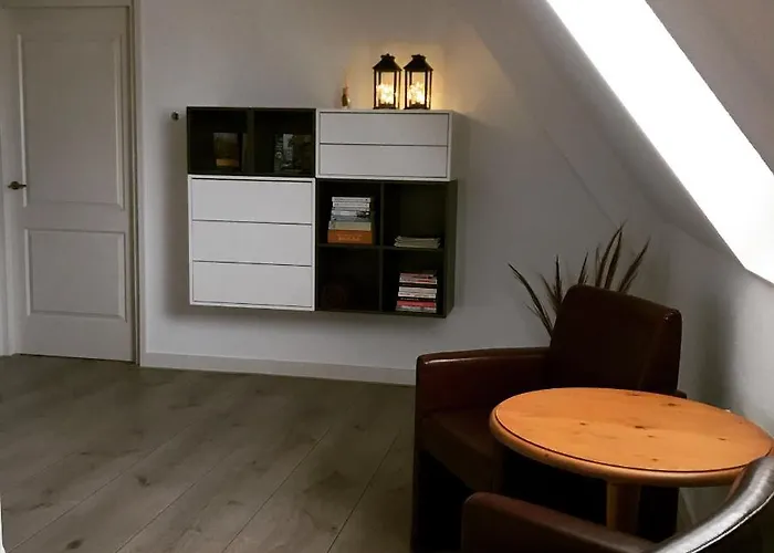 Bed & Koffie, Op De Spinbaan 3*