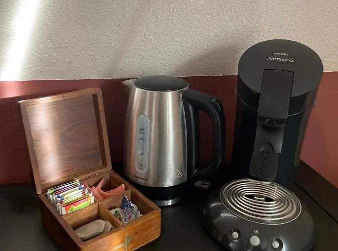 Bed & Koffie, Op De Spinbaan 3*